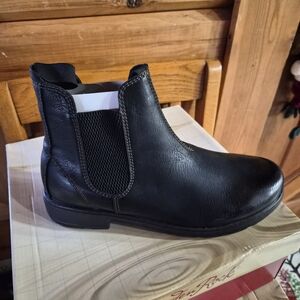 Black Ankle Boots for Women
